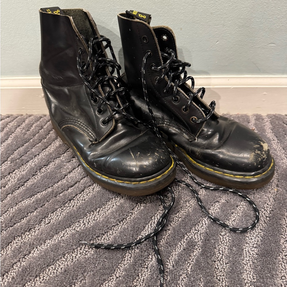 Dr Martens Black Leather combat boots
